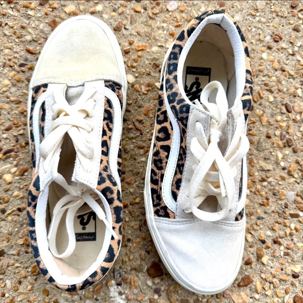 Vans Custom Leopard Print Off the Wall White Toe Shoes Size 7.5